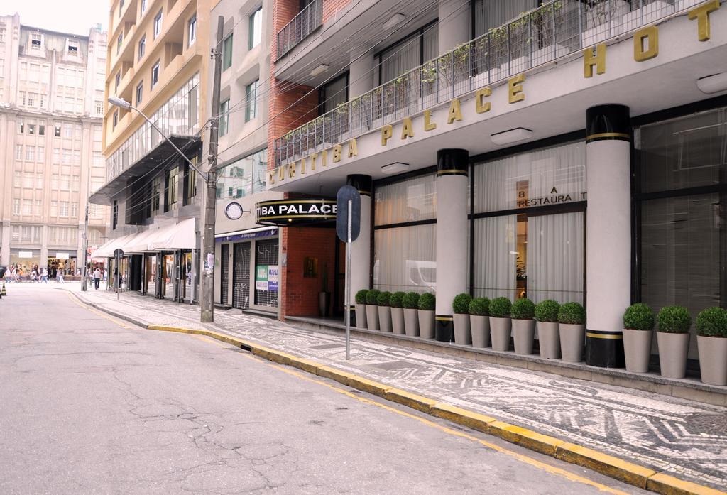 库里提巴宫殿酒店 外观 照片